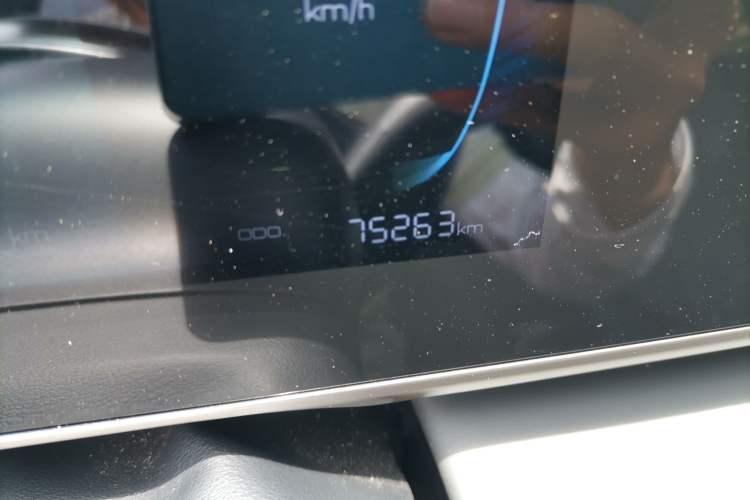 Used BYD Qin L 2024 DM-i 80KM Leading Model Odometer Close Up