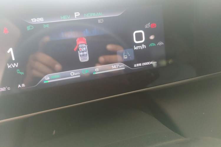 Used BYD Qin L 2024 DM-i 120KM Beyond Model Odometer Close Up
