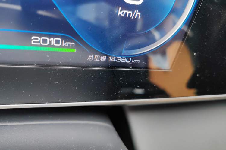 Used BYD Qin L 2024 DM-i 80KM Beyond Model Odometer Close Up