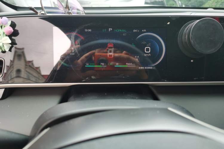 Used BYD Qin L 2024 DM-i 120KM Beyond Model Odometer Close Up