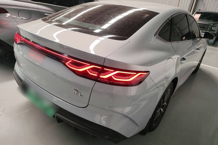 Used BYD Qin L 2024 DM-i 80KM Beyond Model Rear Right 45 Deg