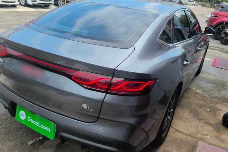 Used BYD Qin L 2024 DM-i 80KM Beyond Model Rear Right 45 Deg