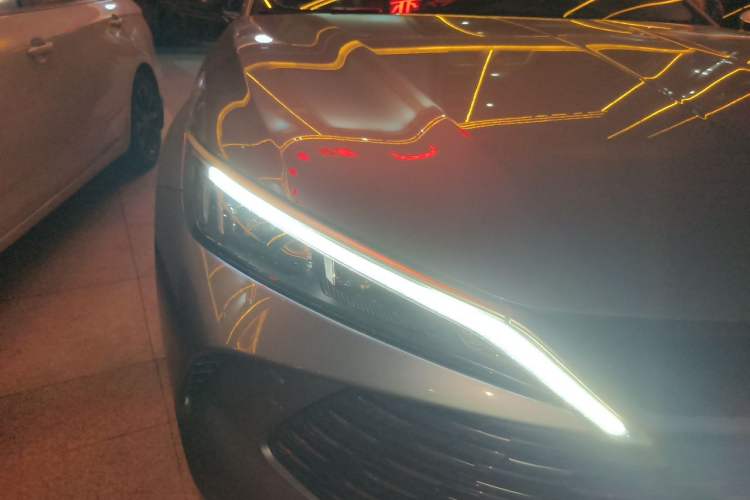 Used BYD Qin L 2024 DM-i 120KM Leading Model Right Front Headlight