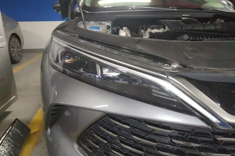 Used BYD Qin L 2024 DM-i 120KM Excellence Model Right Front Headlight