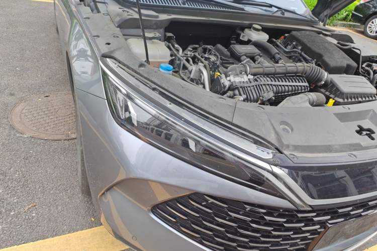 Used BYD Qin L 2024 DM-i 120KM Excellence Model Right Front Headlight