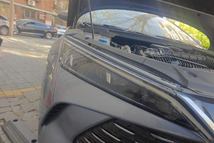 Used BYD Qin L 2024 DM-i 120KM Leading Model Right Front Headlight