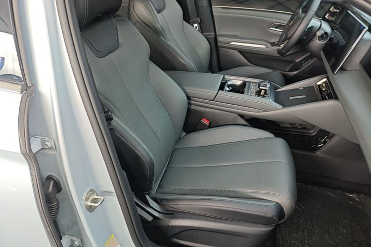 Used BYD Qin L 2024 DM-i 120KM Leading Model Right Front Seat