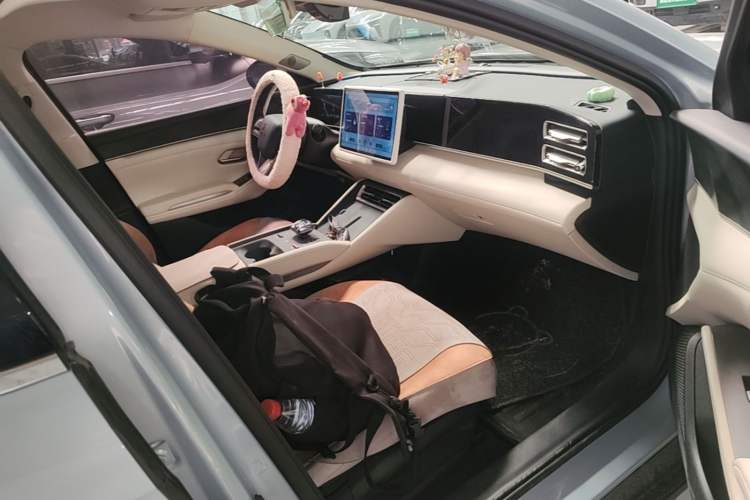 Used BYD Qin L 2024 DM-i 80KM Beyond Model Right Front Seat