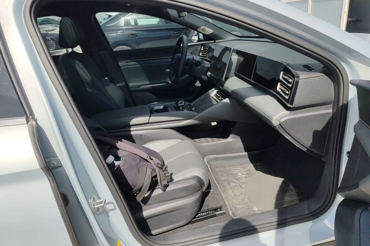 Used BYD Qin L 2024 DM-i 120KM Leading Model Right Front Seat