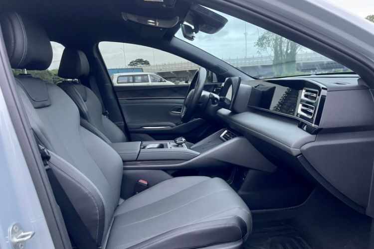 Used BYD Qin L 2024 DM-i 80KM Leading Model Right Front Seat