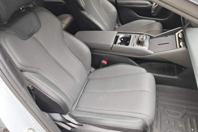 Used BYD Qin L 2024 DM-i 80KM Leading Model Right Front Seat