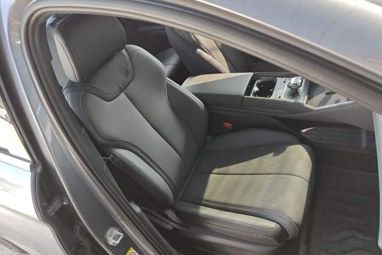 Used BYD Qin L 2024 DM-i 80KM Beyond Model Right Front Seat