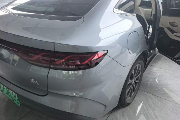 Used BYD Qin L 2024 DM-i 80KM Leading Model Right Rear Taillight