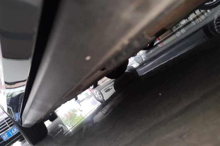 Used BYD Qin L 2024 DM-i 120KM Leading Model Right Side Sill