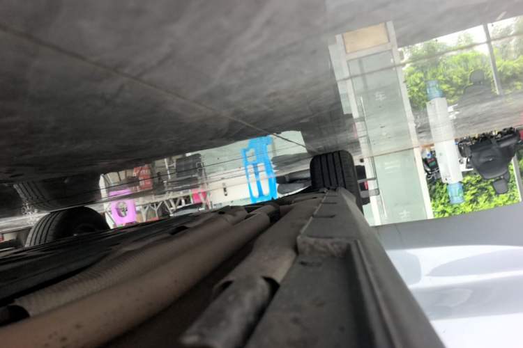 Used BYD Qin L 2024 DM-i 80KM Leading Model Right Side Sill