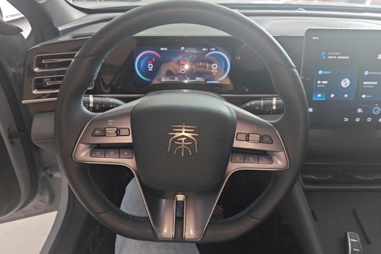 Used BYD Qin L 2024 DM-i 120KM Leading Model Steering Wheel
