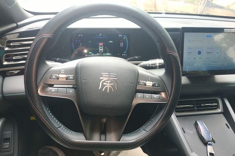 Used BYD Qin L 2024 DM-i 80KM Leading Model Steering Wheel