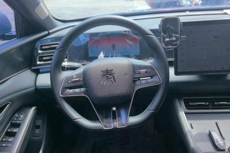 Used BYD Qin L 2024 DM-i 80KM Beyond Model Steering Wheel