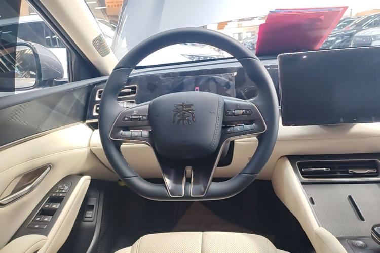 Used BYD Qin L 2024 DM-i 80KM Beyond Model Steering Wheel