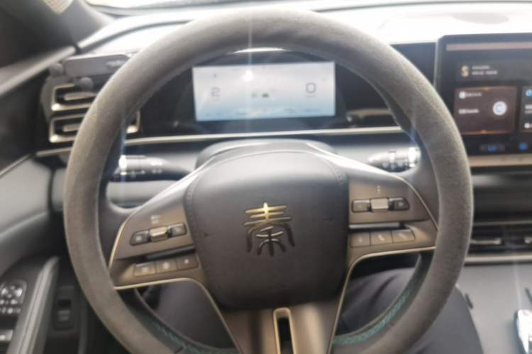 Used BYD Qin L 2024 DM-i 80KM Beyond Model Steering Wheel