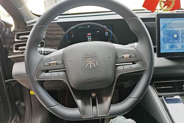 Used BYD Qin L 2024 DM-i 80KM Leading Model Steering Wheel