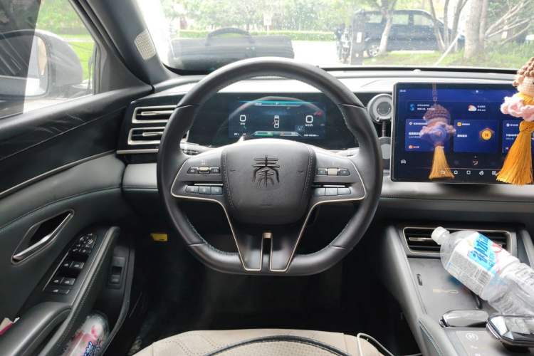 Used BYD Qin L 2024 DM-i 120KM Beyond Model Steering Wheel