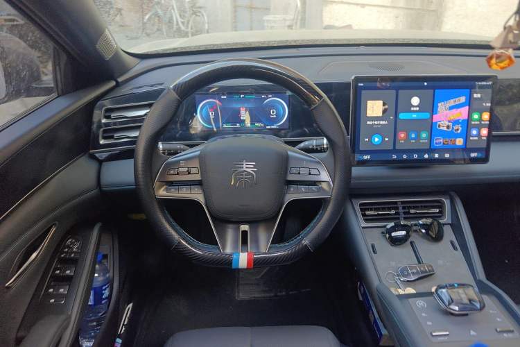 Used BYD Qin L 2024 DM-i 120KM Leading Model Steering Wheel
