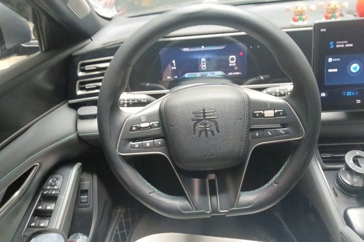 Used BYD Qin L 2024 DM-i 80KM Beyond Model Steering Wheel