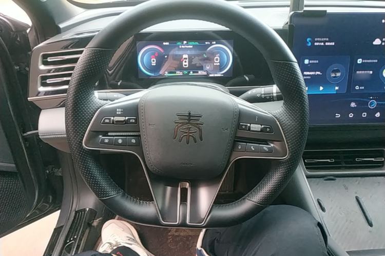 Used BYD Qin L 2024 DM-i 120KM Excellence Model Steering Wheel