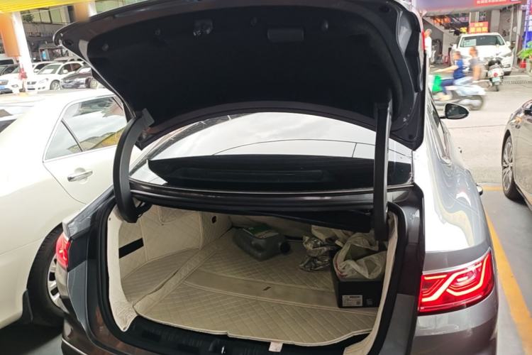 Used BYD Qin L 2024 DM-i 120KM Leading Model Trunk