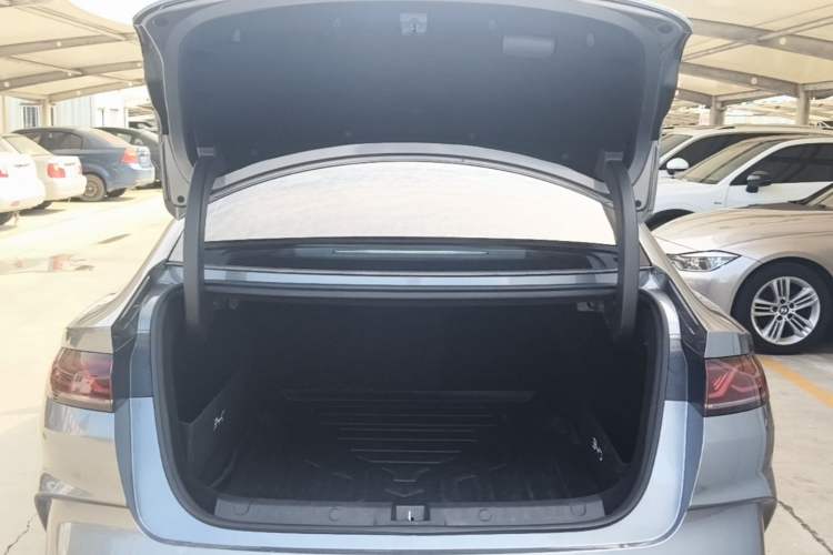 Used BYD Qin L 2024 DM-i 80KM Leading Model Trunk