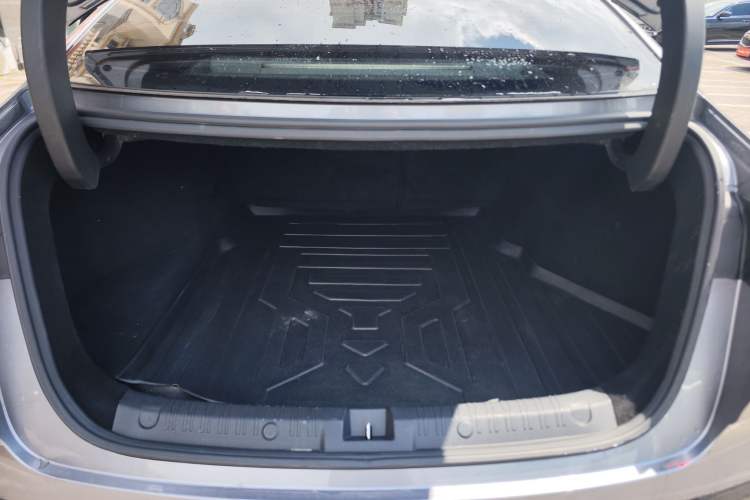 Used BYD Qin L 2024 DM-i 80KM Beyond Model Trunk