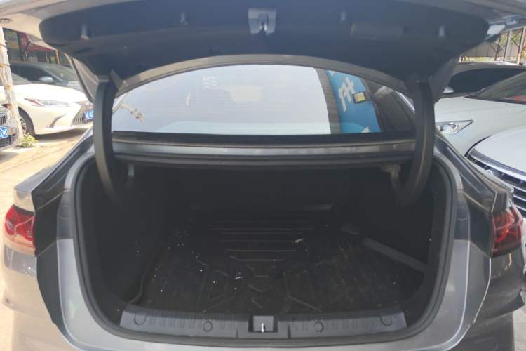 Used BYD Qin L 2024 DM-i 80KM Leading Model Trunk