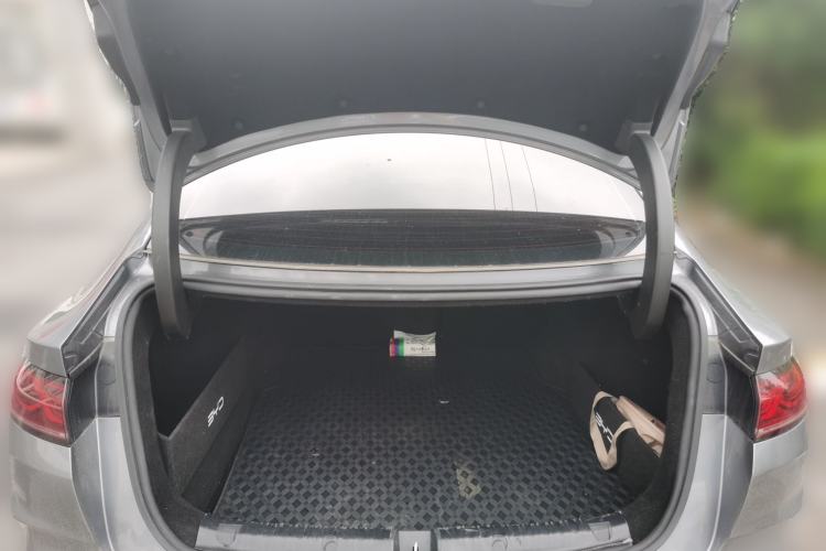 Used BYD Qin L 2024 DM-i 120KM Beyond Model Trunk