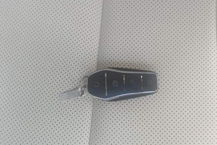 Used BYD Qin L 2024 DM-i 80KM Leading Model Vehicle Key