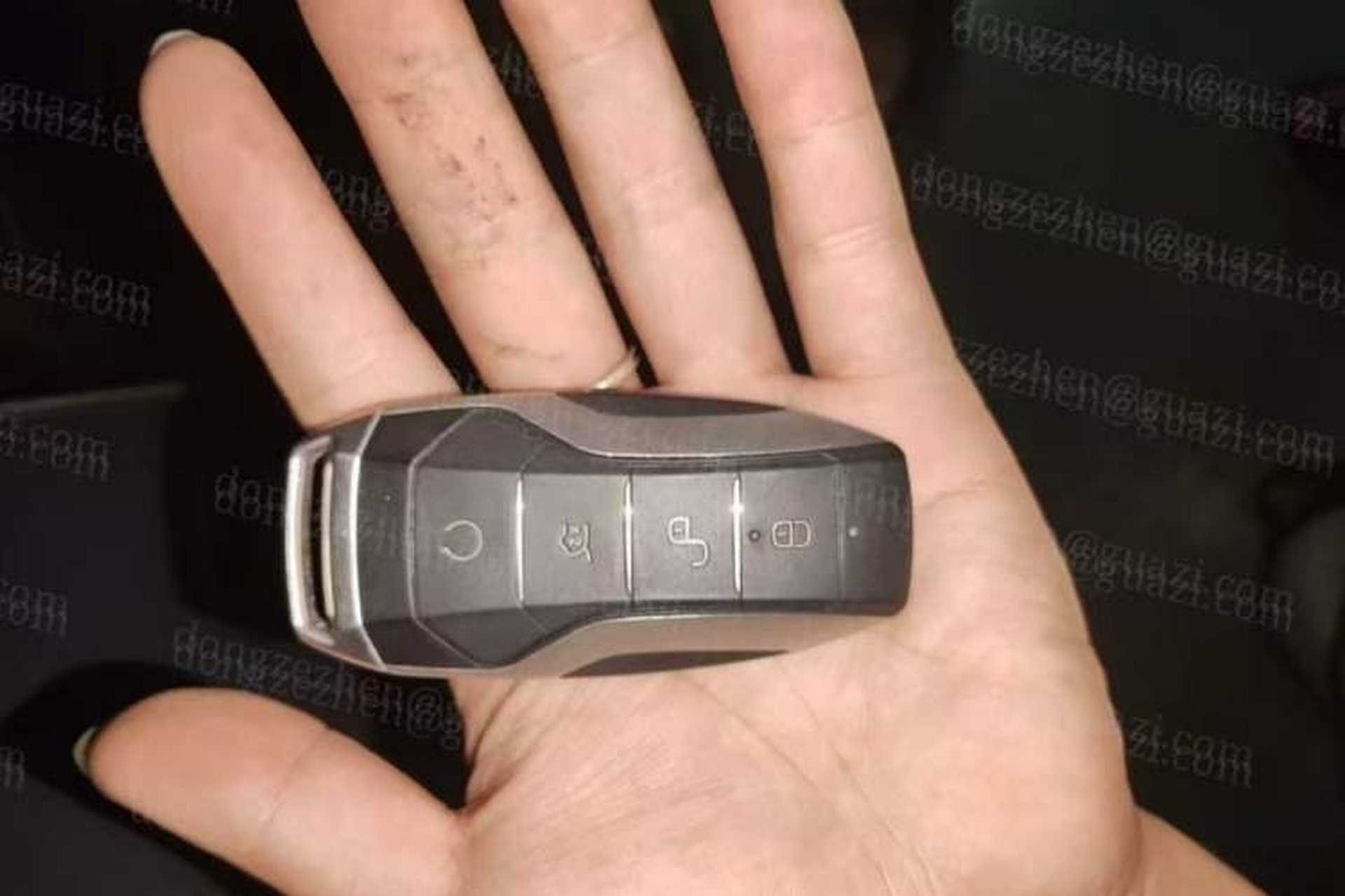 Used BYD Qin L 2024 DM-i 80KM Leading Model Vehicle Key