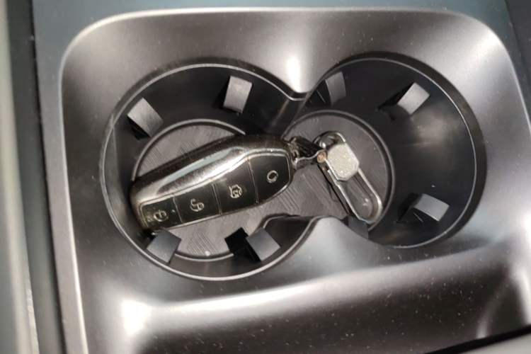 Used BYD Qin L 2024 DM-i 120KM Leading Model Vehicle Key