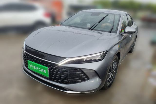 Ojetý BYD Qin L 2024 DM-i 120KM Leading Model