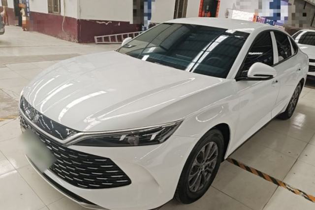 Ojetý BYD Qin L 2024 DM-i 80KM Leading Model