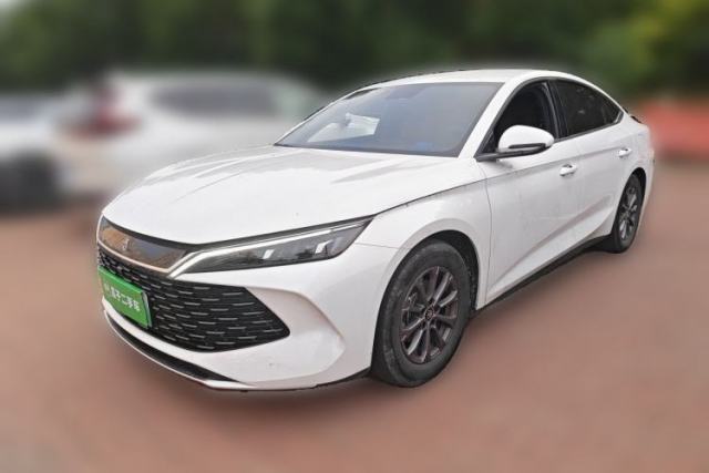 Ojetý BYD Qin L 2024 DM-i 80KM Leading Model