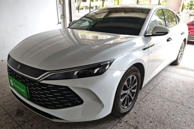 Ojetý BYD Qin L 2024 DM-i 80KM Leading Model