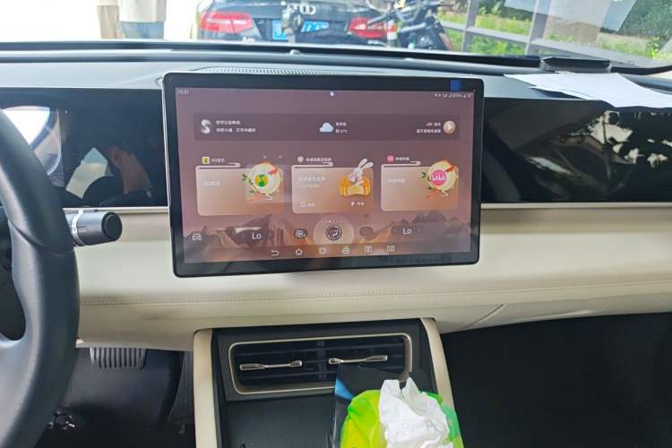 Used BYD Qin L 2024 DM-i 80KM Beyond Model Audio And AC Panel