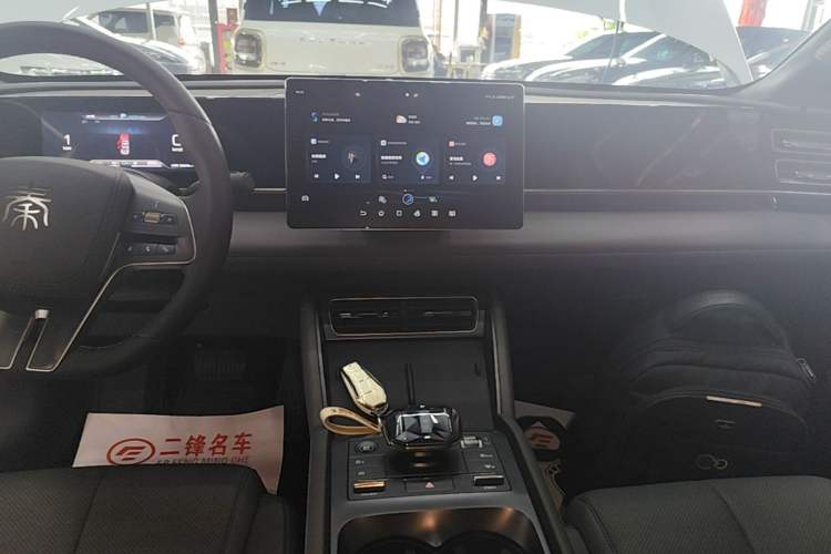 Used BYD Qin L 2024 DM-i 80KM Beyond Model Audio And AC Panel
