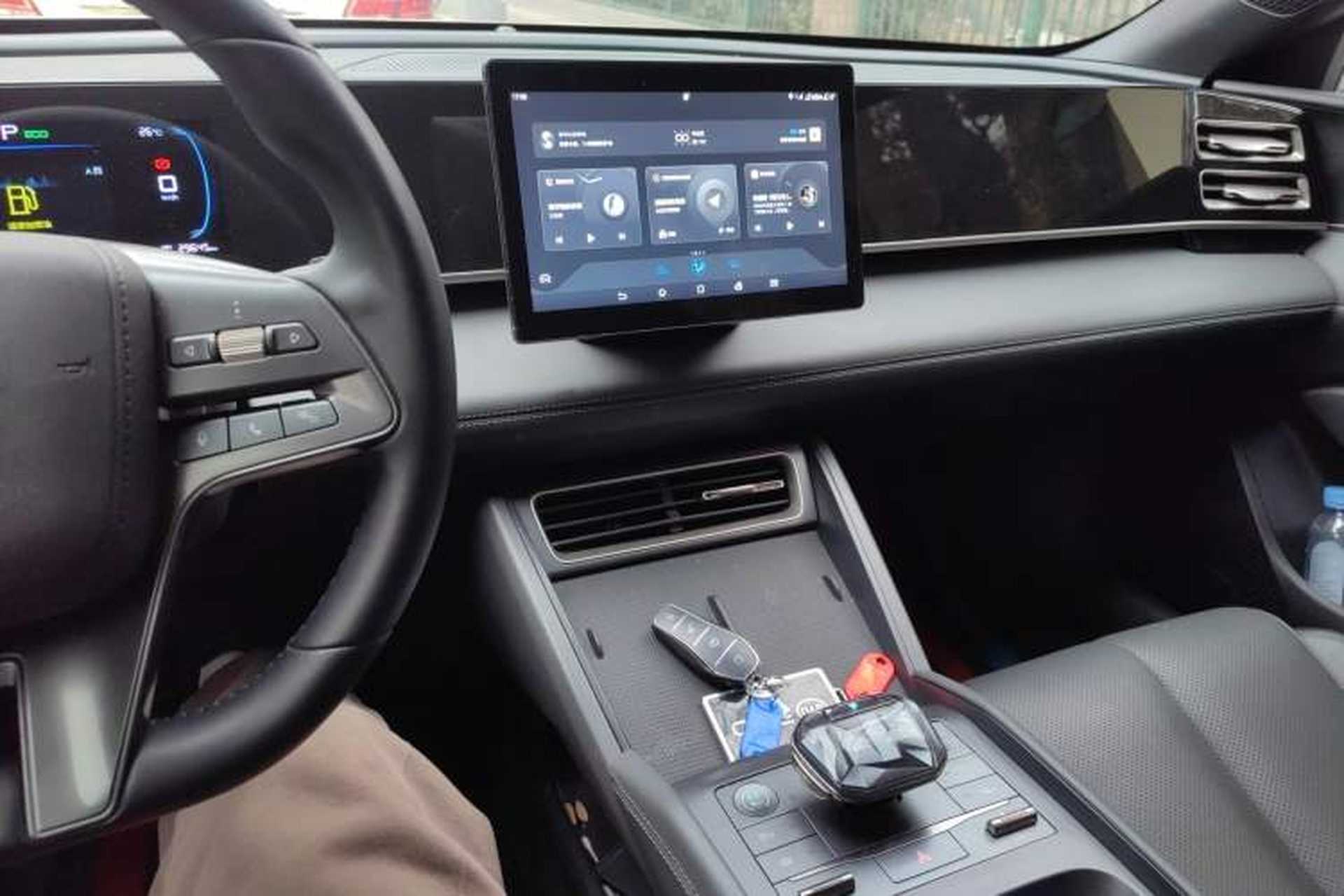 Used BYD Qin L 2024 DM-i 80KM Leading Model Audio And AC Panel