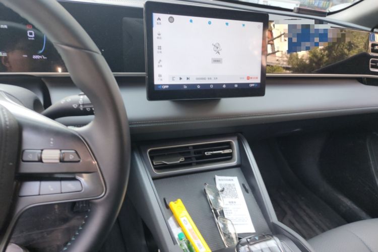 Used BYD Qin L 2024 DM-i 80KM Leading Model Audio And AC Panel