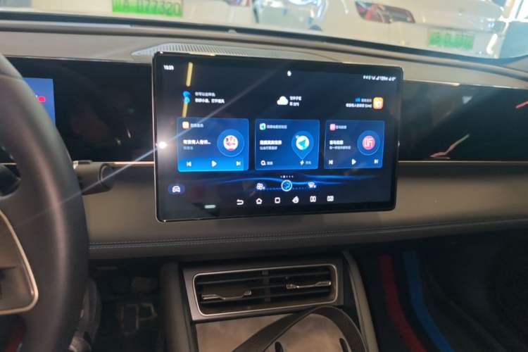 Used BYD Qin L 2024 DM-i 120KM Beyond Model Audio And AC Panel