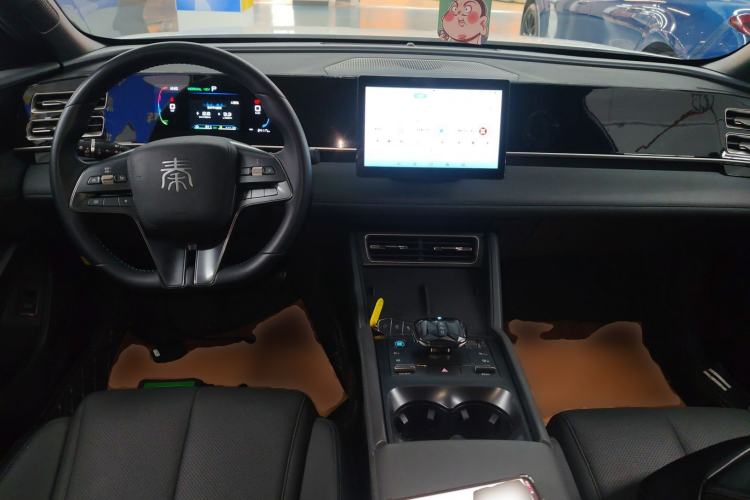 Used BYD Qin L 2024 DM-i 80KM Leading Model Center Console