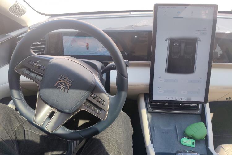 Used BYD Qin L 2024 DM-i 120KM Excellence Model Center Console