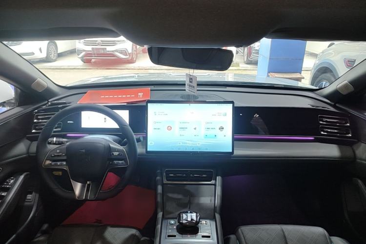 Used BYD Qin L 2024 DM-i 120KM Excellence Model Center Console