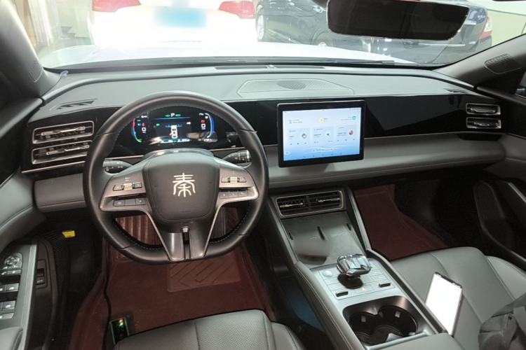 Used BYD Qin L 2024 DM-i 80KM Leading Model Center Console